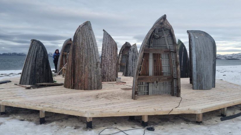 Арт-объект «Место встречи изменить нельзя»