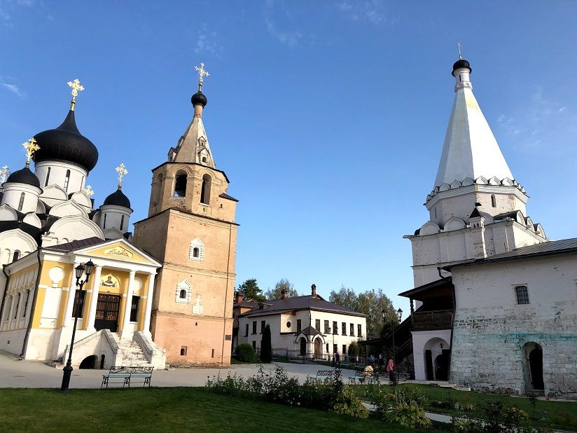 Старицкий Свято-Успенский монастырь