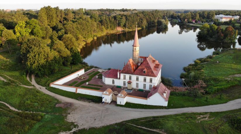 Приоратский парк