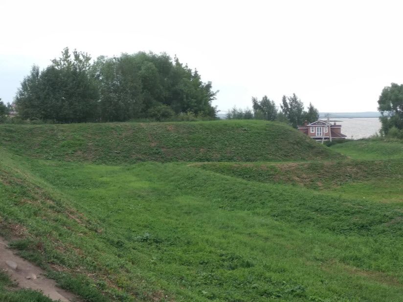 Голландская крепость (Земляные валы)