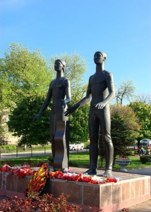 Памятник «Клятва верности»