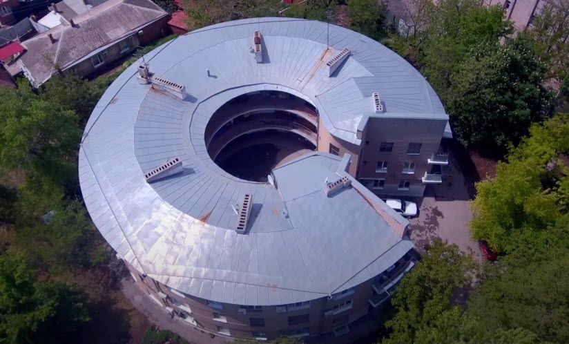 Круглый дом