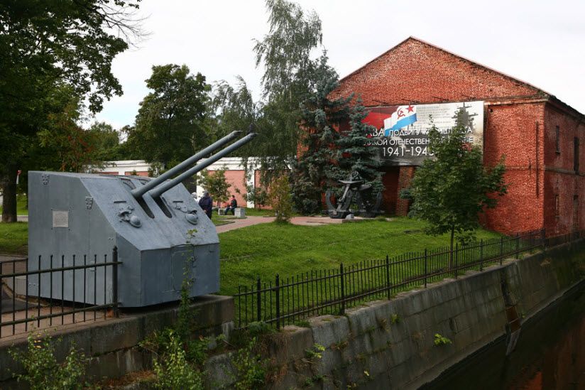 Орудие старшины 1-й статьи Ивана Тамбасова