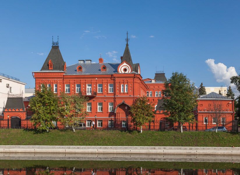 Здание Госбанка