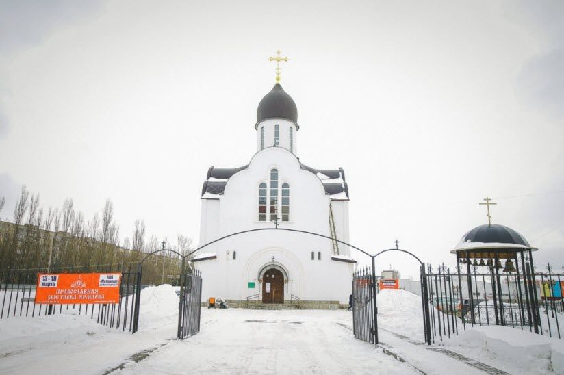 Церковь Матроны Московской в Северном