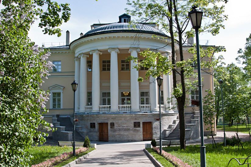 Запасной дворец