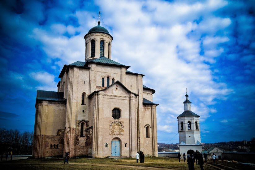 Храм Михаила Архангела