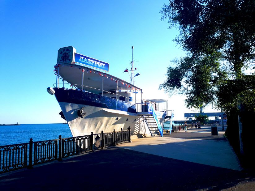 Морской бульвар