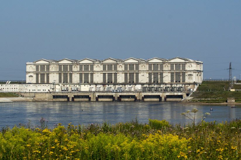 Ансамбль Рыбинской гидроэлектростанции