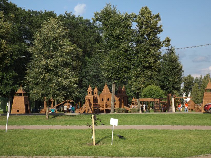 Детский деревянный городок