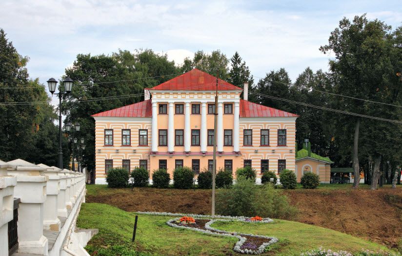 Здание бывшей Городской Думы