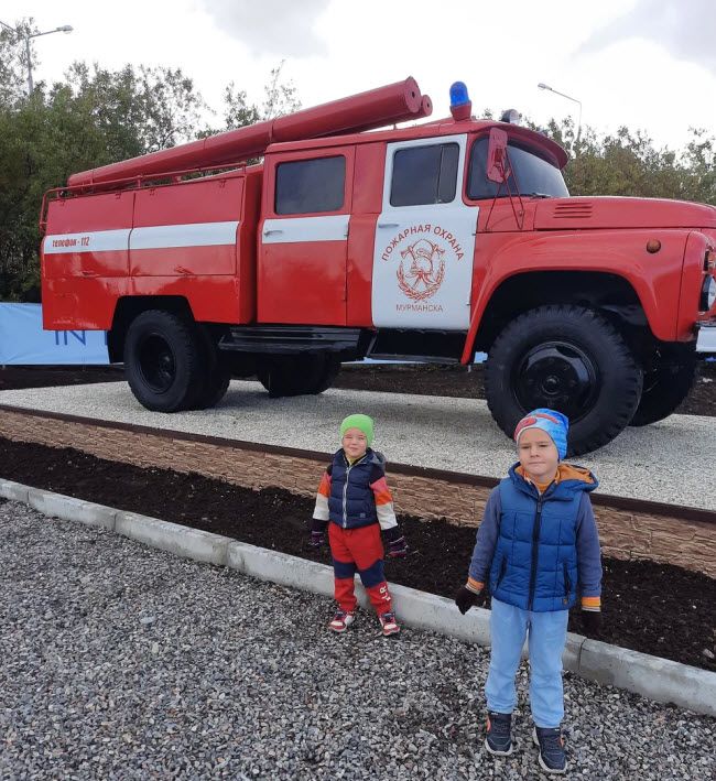 Сквер пожарным Мурмана