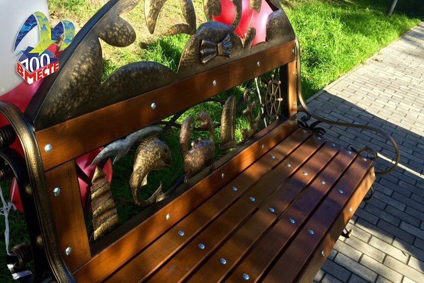 Скамейка КВН