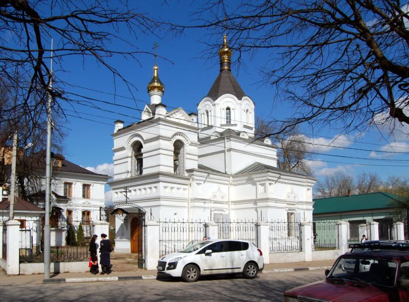 Александро-Невский храм в Звенигороде