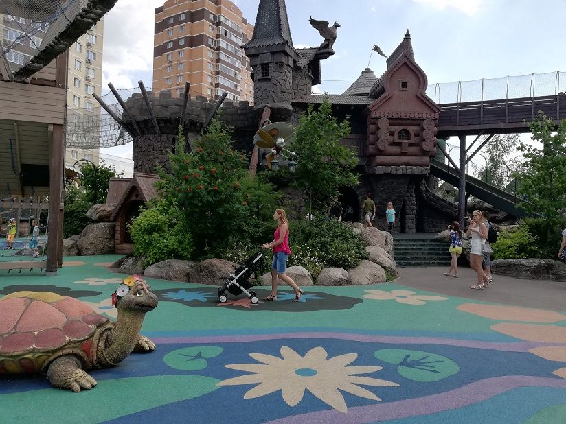 Парк аттракционов Лукоморье