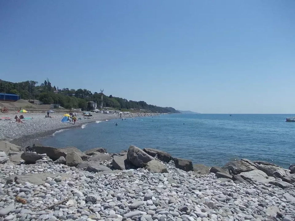 Пляж у ЖД-станции