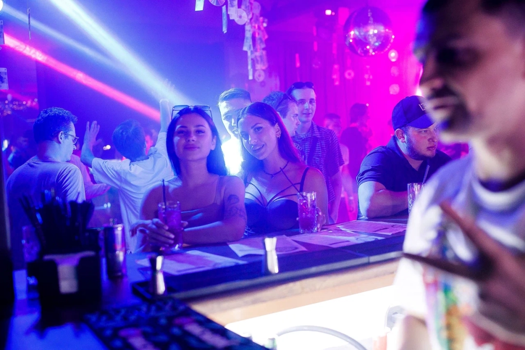 «Атмосфера»