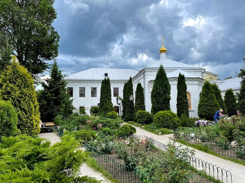 Женский Казанский монастырь