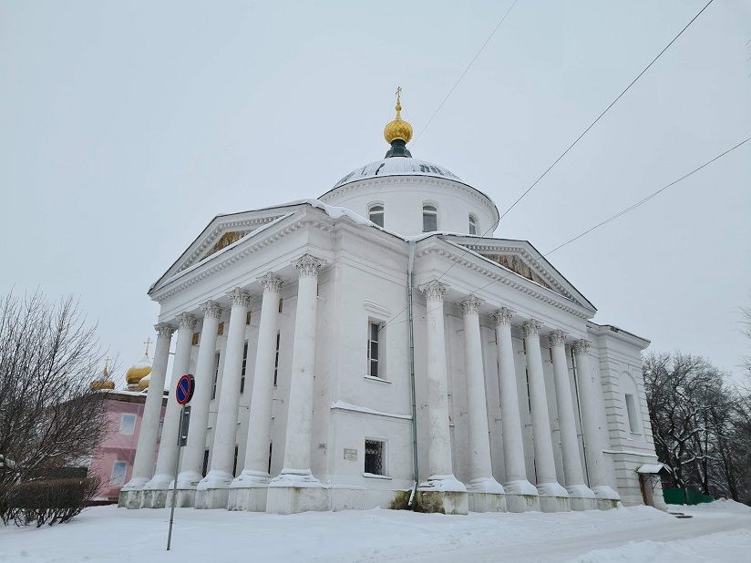 Церковь Илии Пророка и Тихона