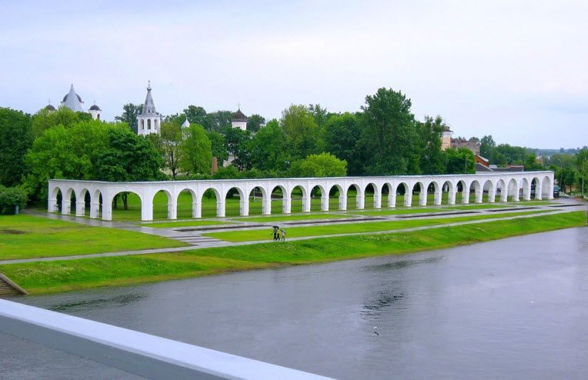 Аркада гостиного двора