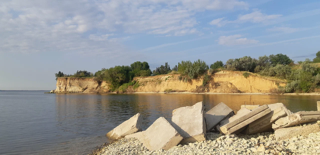 Пляж Беленький овраг