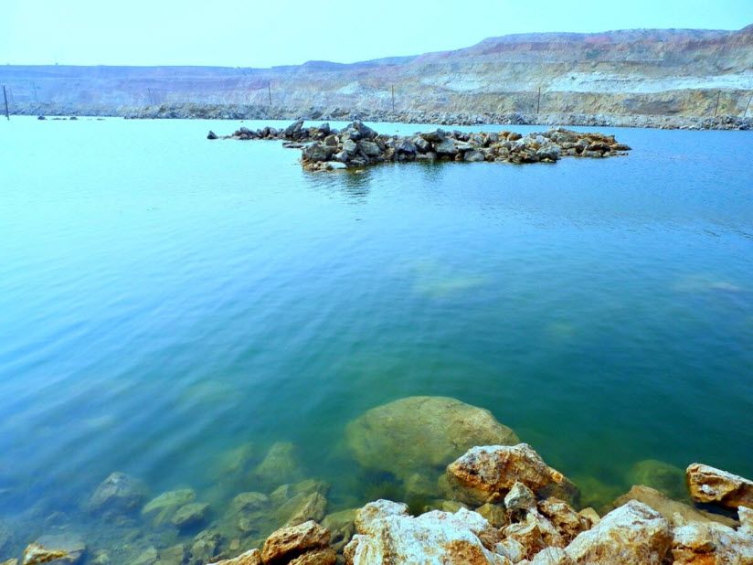 Мраморное озеро