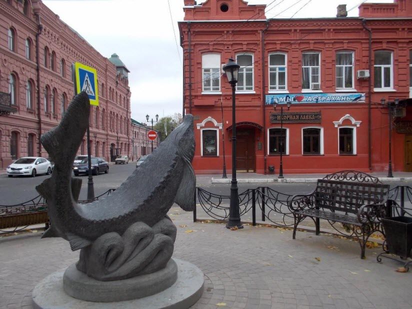 Скульптура Белуга