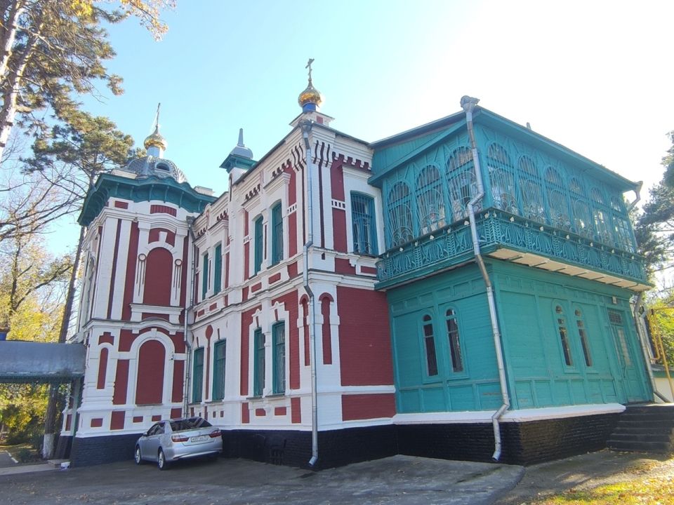 Дом Щербака