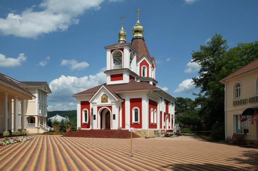 Храм преподобного Сергия Радонежского