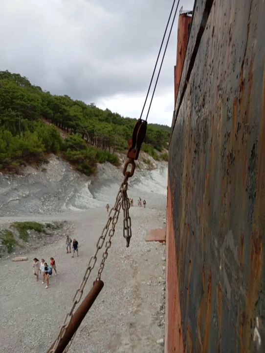 Корабль «Рио» — севший на мель у Кабардинки сухогруз