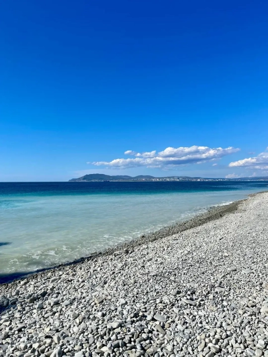 Корабль «Рио» — севший на мель у Кабардинки сухогруз