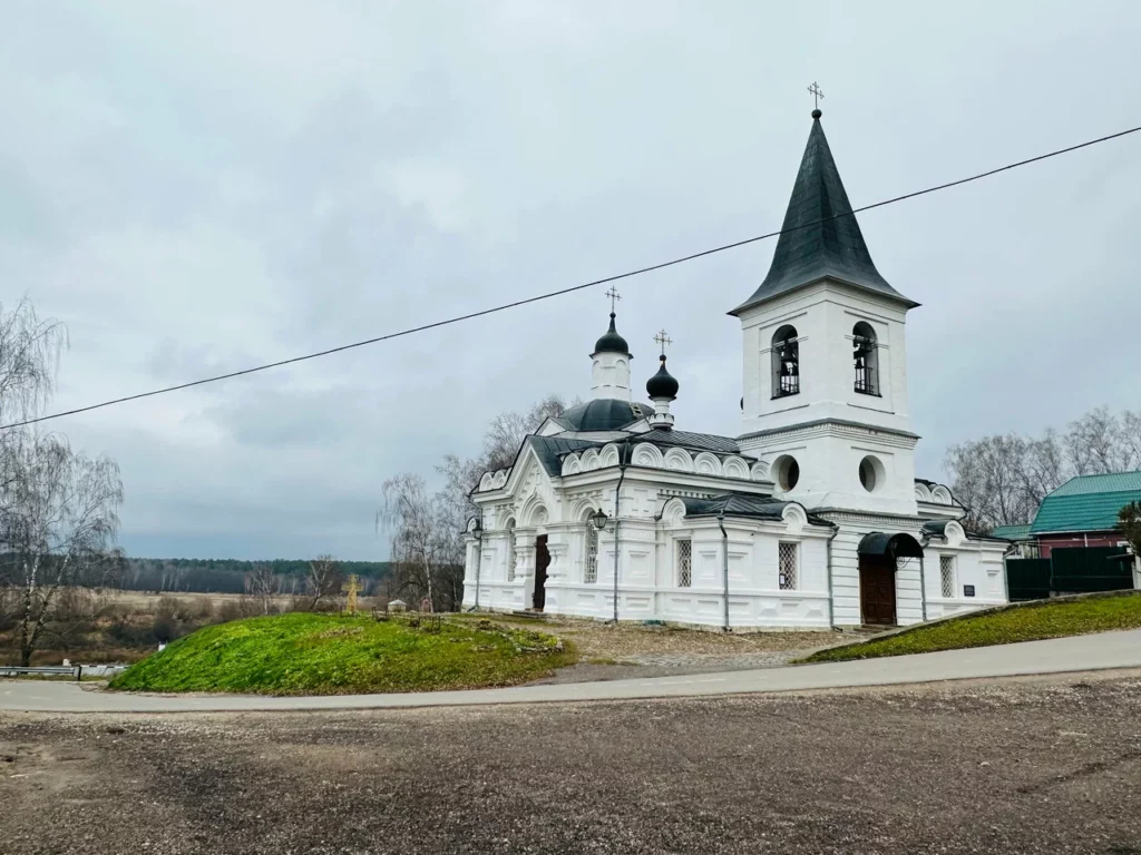 Достопримечательности Тарусы: музеи и храмы Оки