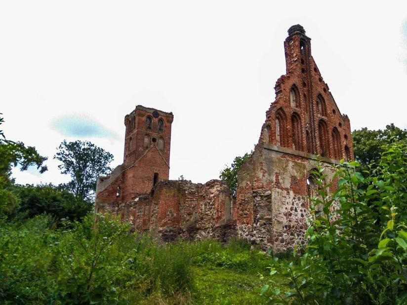 Кирха святой Барбары (Храброво)