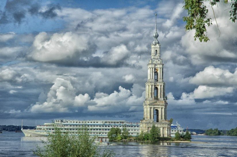 Колокольня Никольского собора