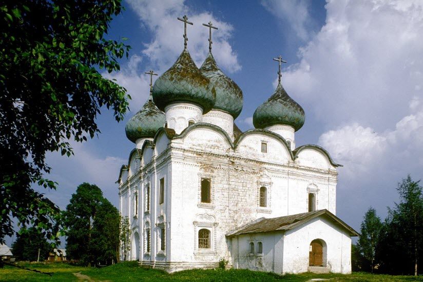 Воскресенский храм