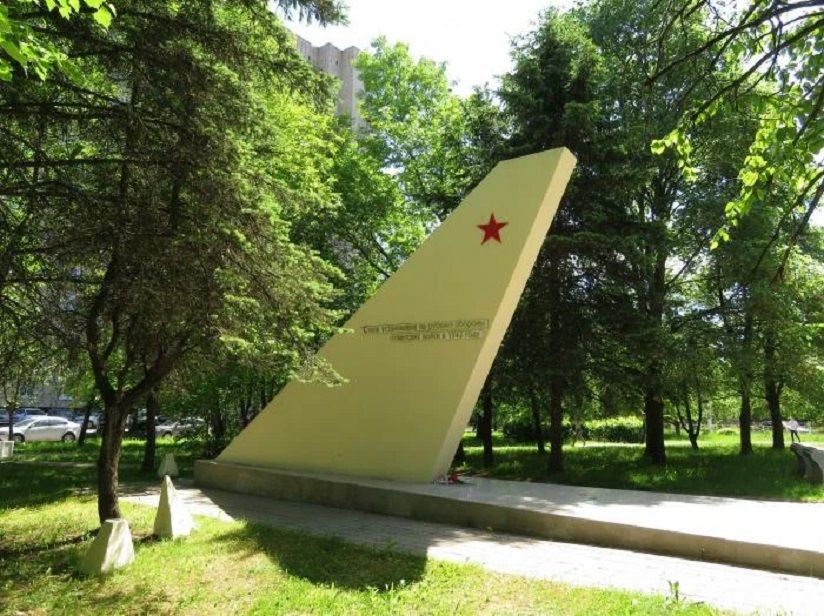 Памятник «Передний край обороны Киришей»