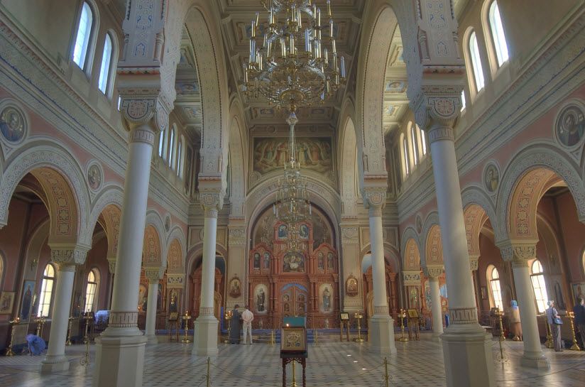 Владимирский собор внутри