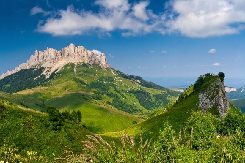 Гора Большой Тхач