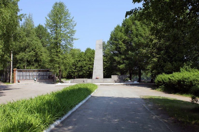 Памятник воинам Карельского фронта