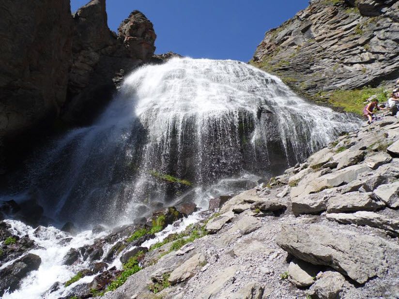Водопад «Девичьи косы»