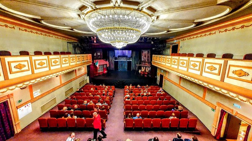 Театр драмы и комедии