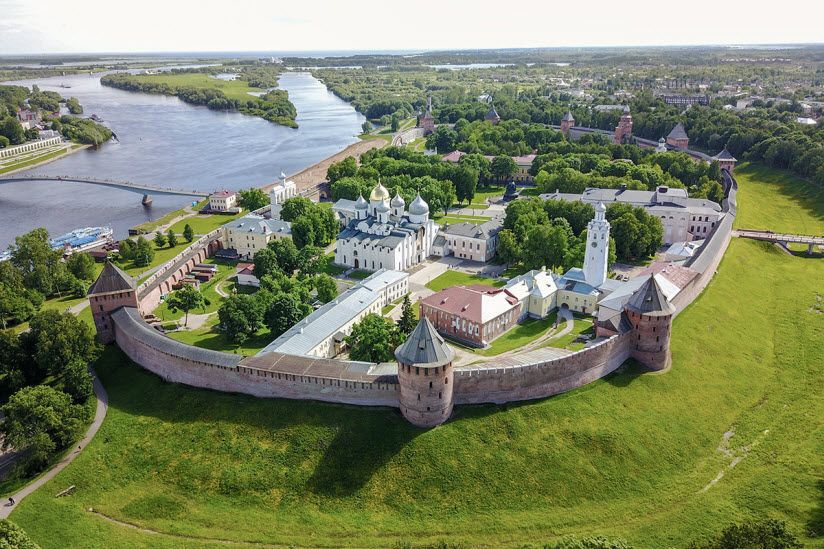 В Великом Новгороде с детьми ТОП-32 места, куда пойти и что увидеть