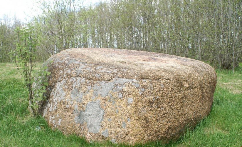 Валун на горе Ореховна