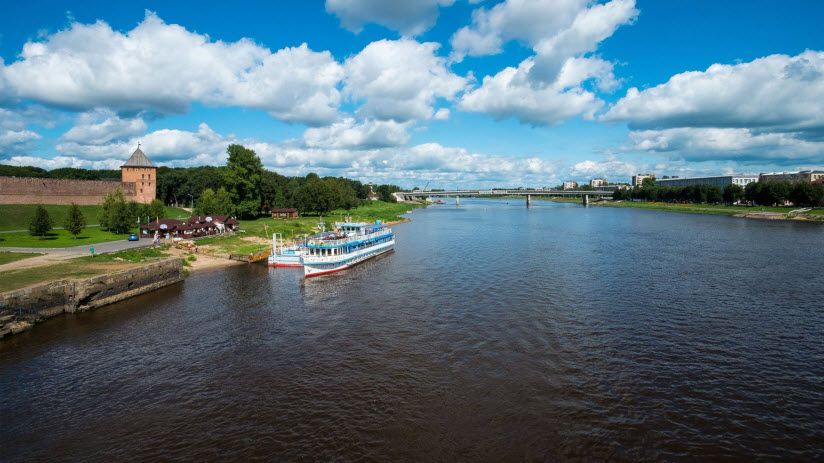 Река Волхов