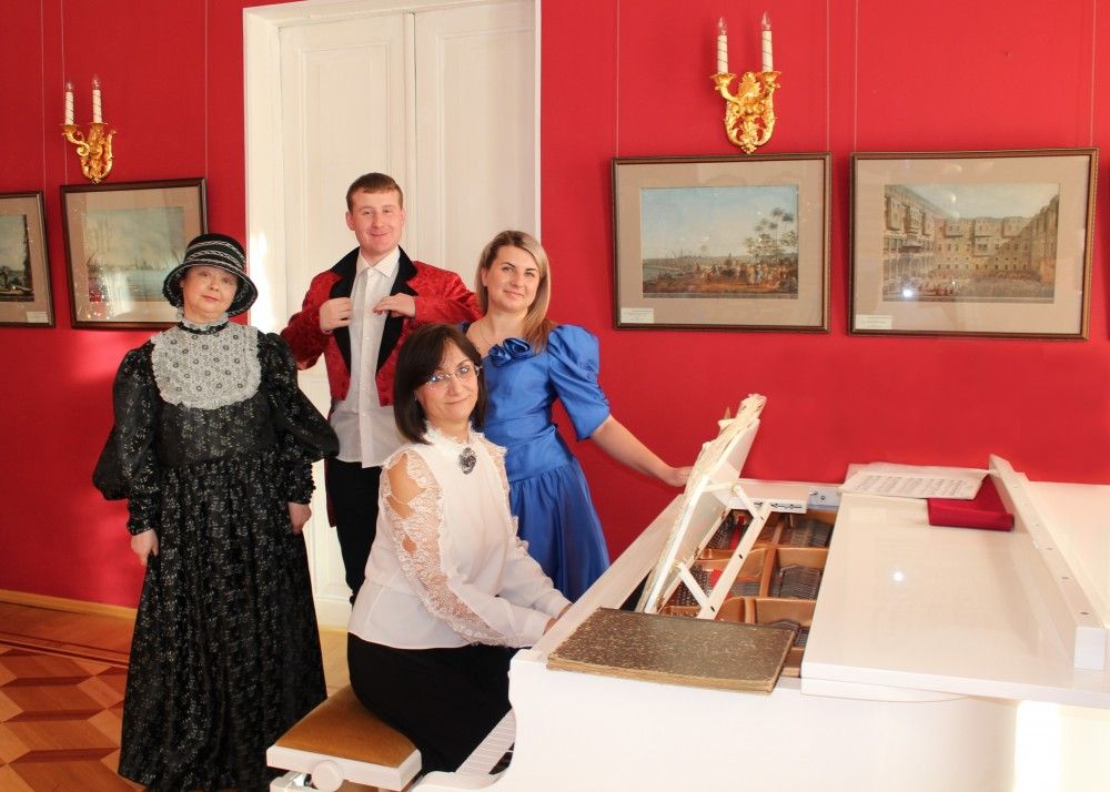 «Рождество в дворянской семье»