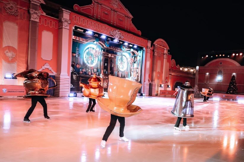 Конюшенная площадь