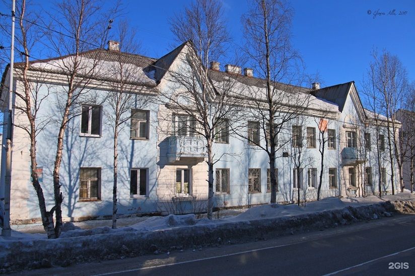 Первый каменный дом города