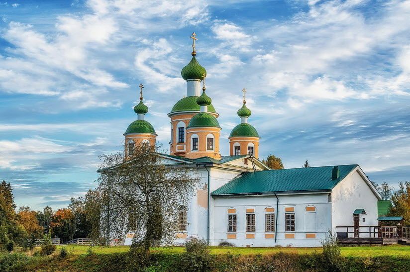 Собор Иконы Божьей Матери Смоленская