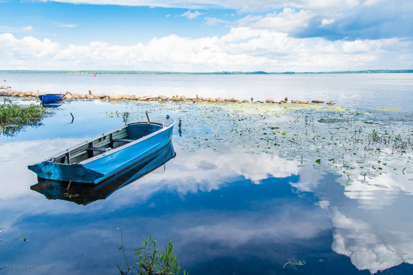 Набережный сад Осташкова