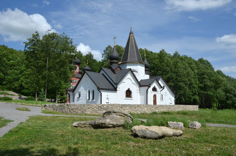 Святой источник в Пощупове